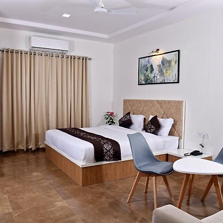 Hotel Grand Ecotel, Aurangabad Extérieur photo