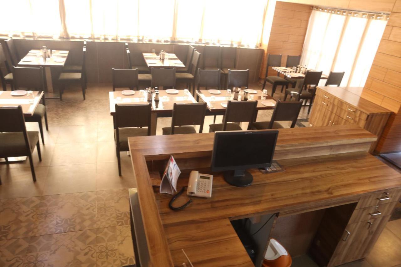 Hotel Grand Ecotel, Aurangabad Extérieur photo