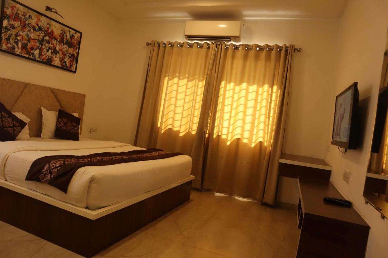 Hotel Grand Ecotel, Aurangabad Extérieur photo