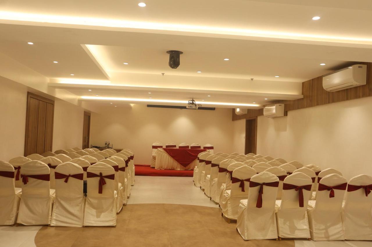 Hotel Grand Ecotel, Aurangabad Extérieur photo