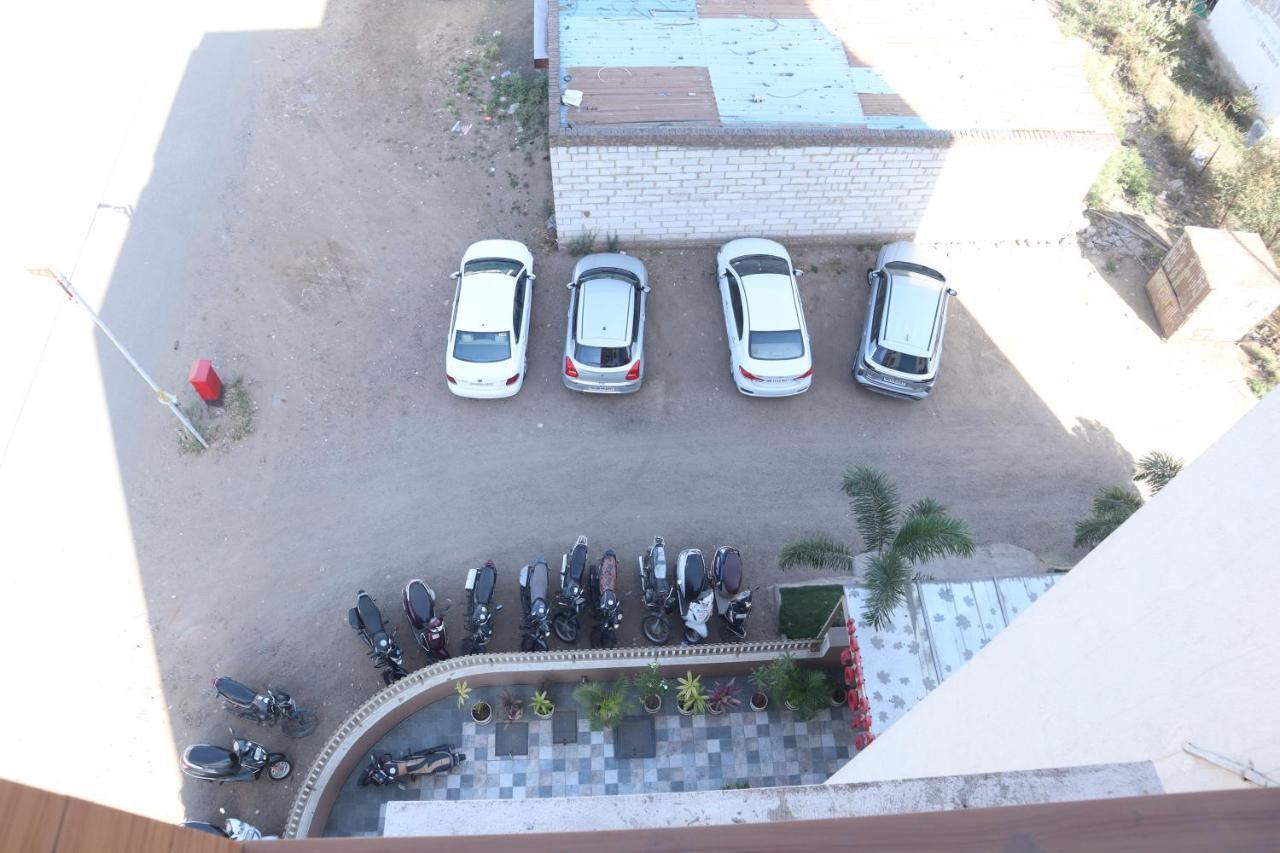 Hotel Grand Ecotel, Aurangabad Extérieur photo