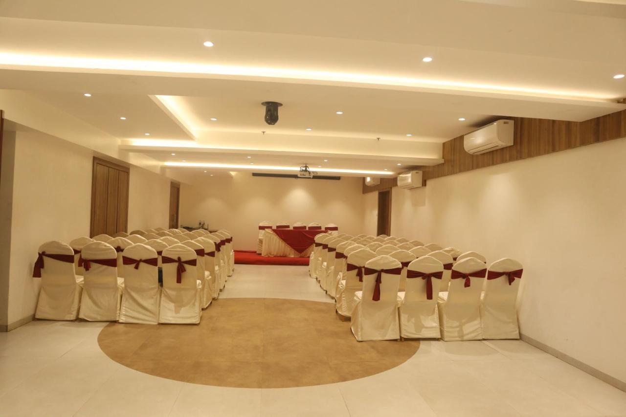 Hotel Grand Ecotel, Aurangabad Extérieur photo
