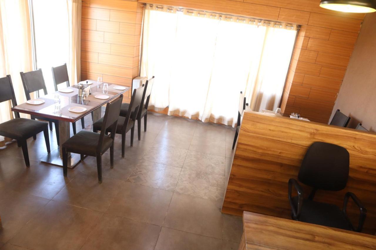Hotel Grand Ecotel, Aurangabad Extérieur photo
