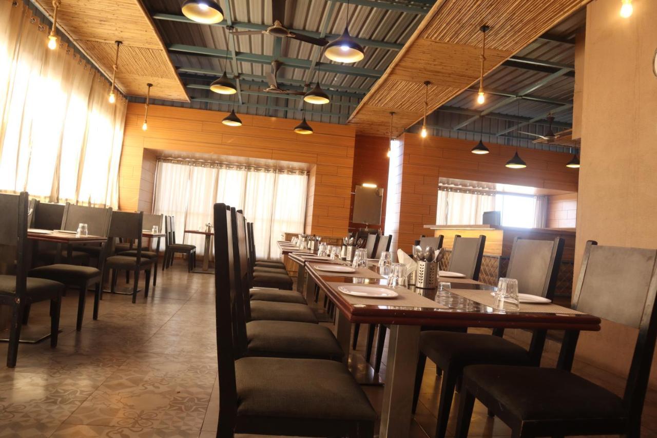 Hotel Grand Ecotel, Aurangabad Extérieur photo