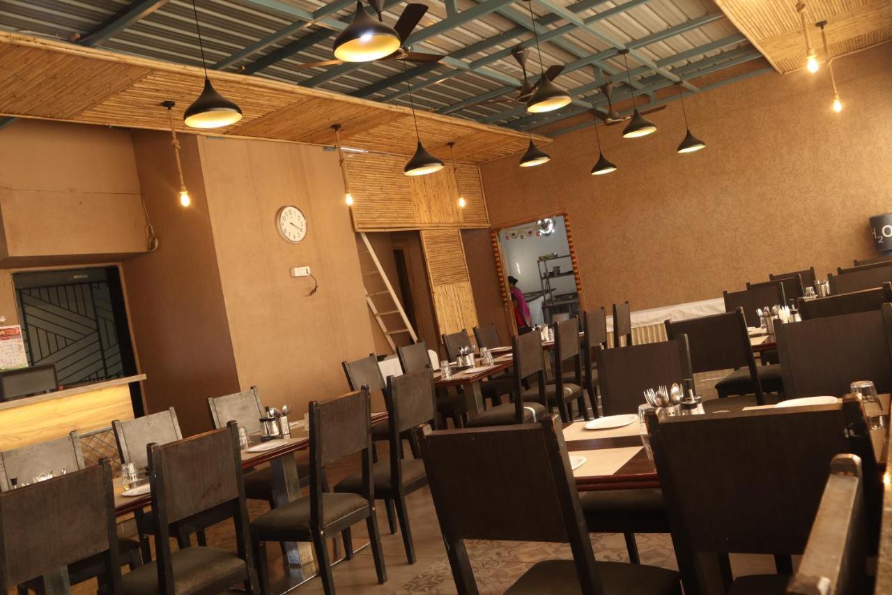 Hotel Grand Ecotel, Aurangabad Extérieur photo