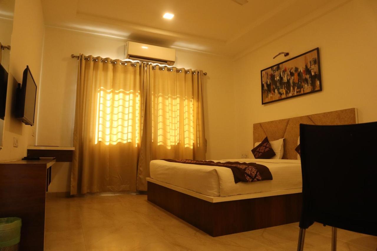 Hotel Grand Ecotel, Aurangabad Extérieur photo