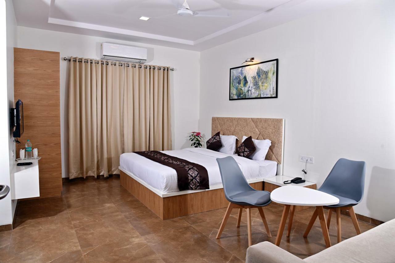 Hotel Grand Ecotel, Aurangabad Extérieur photo
